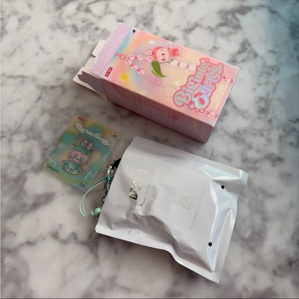 Big Into Energy labubu phone charm - Serenity - Pop Mart